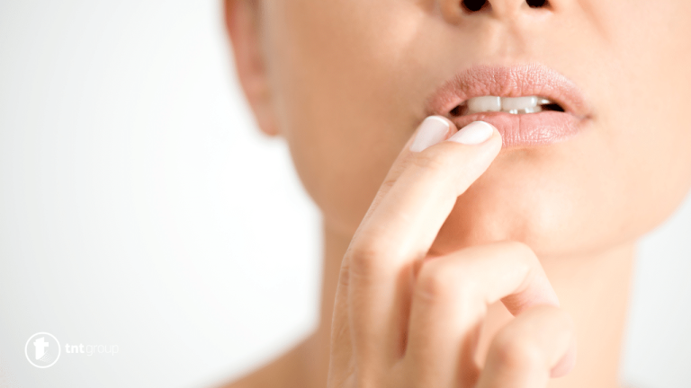 Kako se riješiti herpesa na usnama
